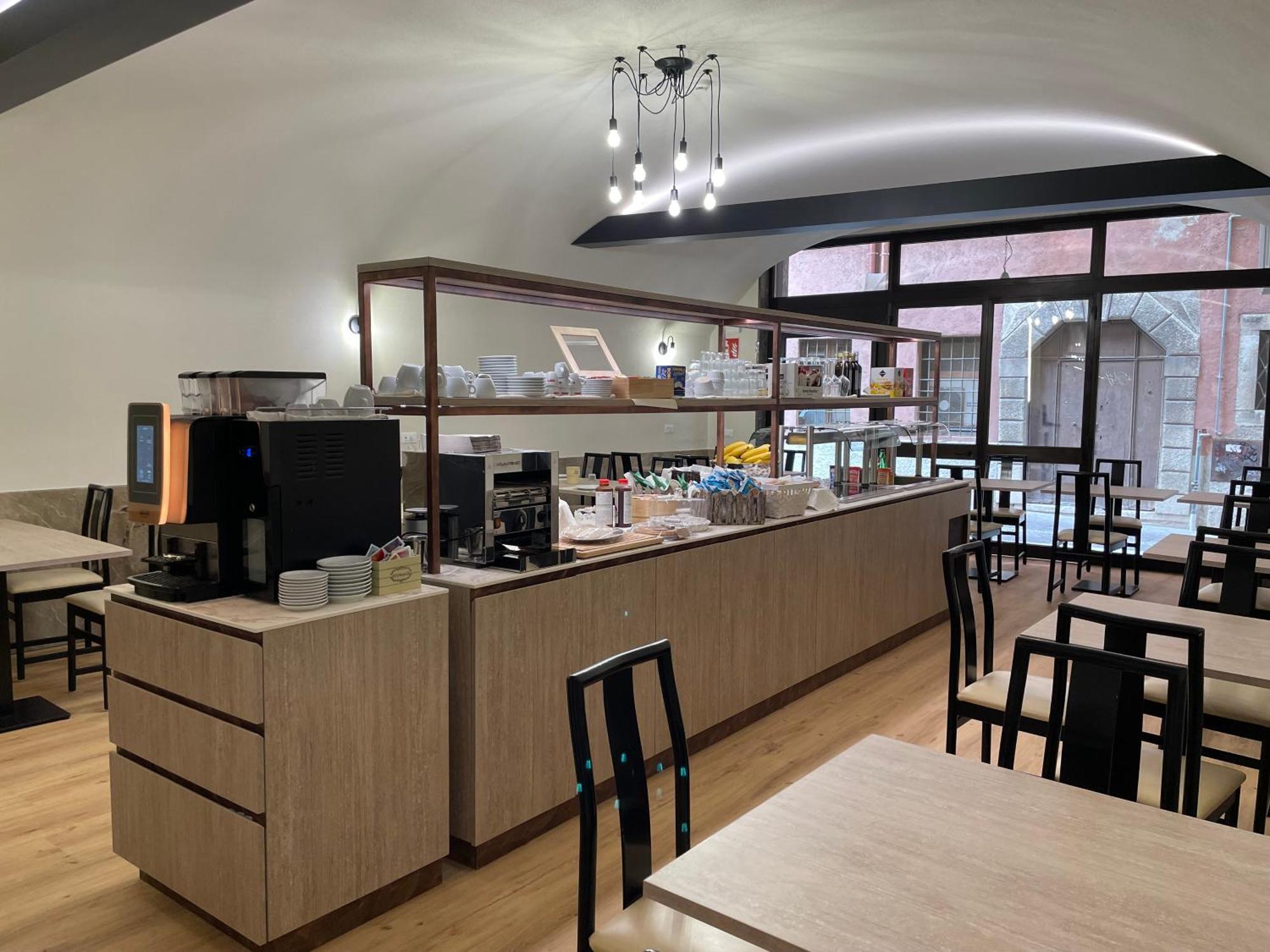 Hotel Central Giacomini Salò Eksteriør billede