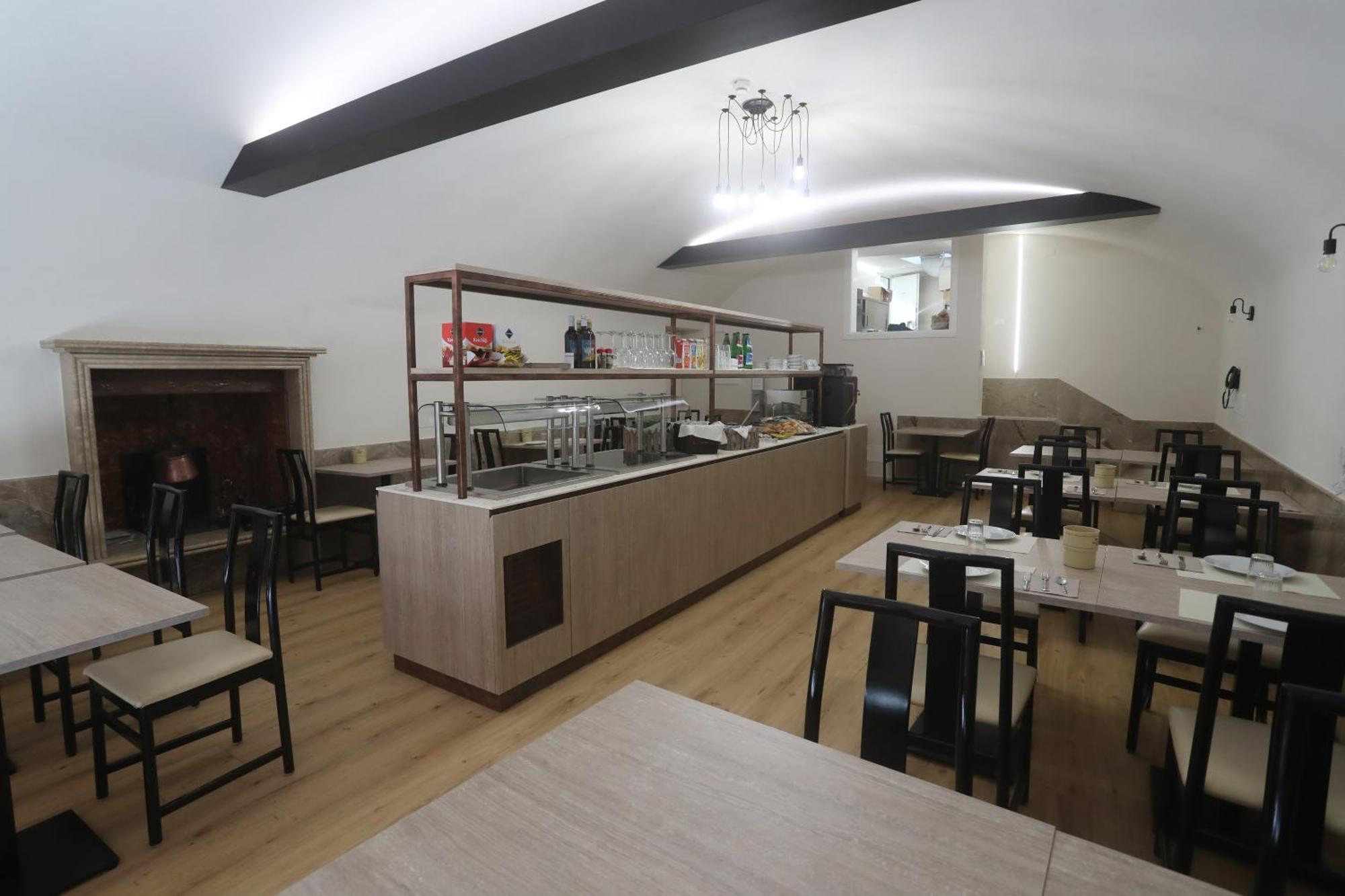 Hotel Central Giacomini Salò Eksteriør billede